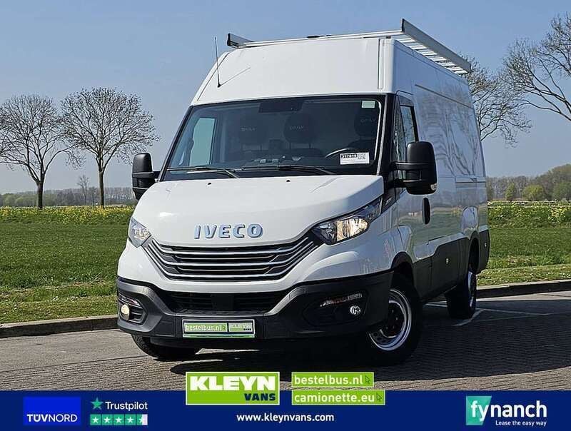Wit Gebruikt 2022 Iveco Daily Van | € 24.450 (Eerlijke prijs) - Afbeelding 1/3
