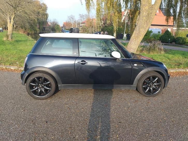 Gebruikt 2006 Mini ONE Hatchback | € 2.750 (Eerlijke prijs) - Afbeelding 1/4