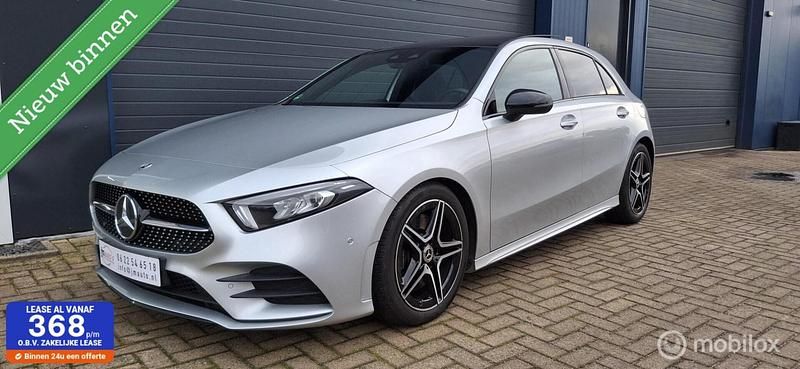 Zilver Gebruikt 2018 Mercedes A250 AMG line Hatchback | € 22.499 (Goede deal) - Afbeelding 1/4
