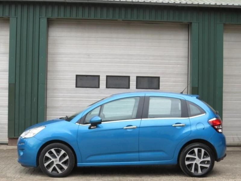 Blauw, metallic lak Gebruikt 2016 Citroën C3 Hatchback | € 5.950 (Goede deal) - Afbeelding 1/4
