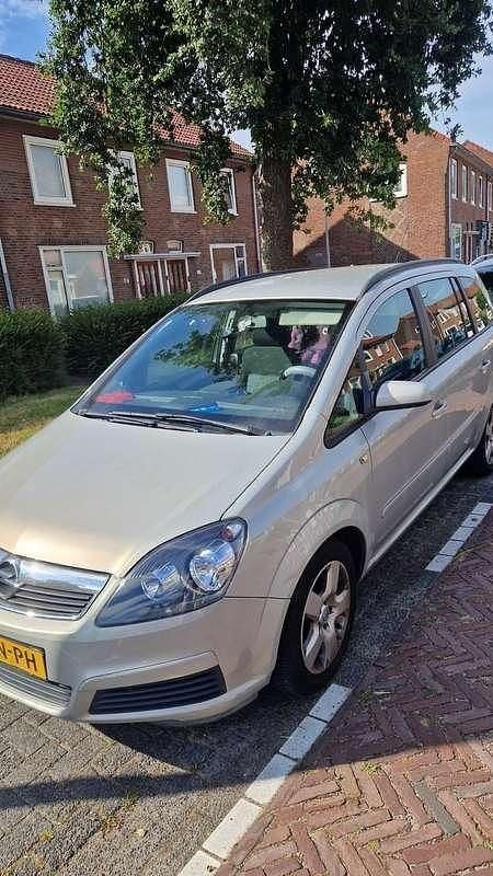 Gebruikt 2007 Opel Zafira OPC MPV | € 1.700 - Afbeelding 1/4
