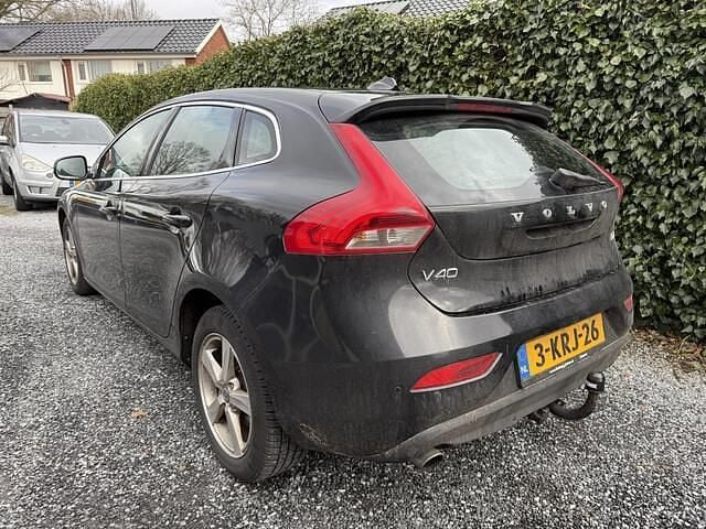 Occasion Volvo V40 Momentum 150 PK (110 kW) 2013 Zwart Hatchback
