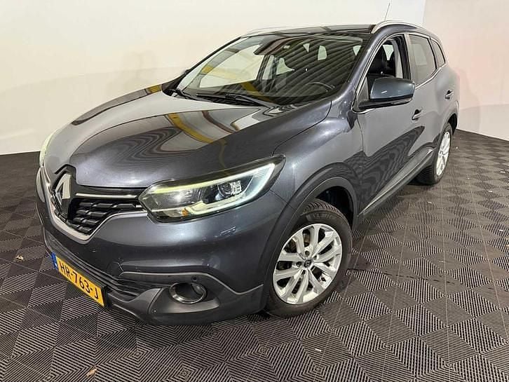 Grijs Occasion 2015 Renault Kadjar Intens SUV | € 7.100 (Goede deal) - Afbeelding 1/4