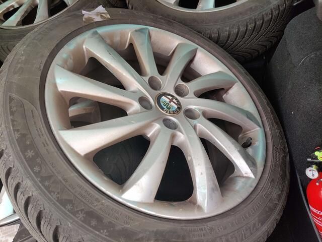 Occasion Alfa Romeo Giulietta Exclusive 2015 Rood Hatchback