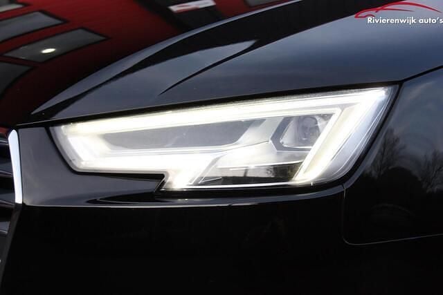 Occasion Audi A4 S-Line 150 PK (110 kW) 2017 Zwart Stationwagen