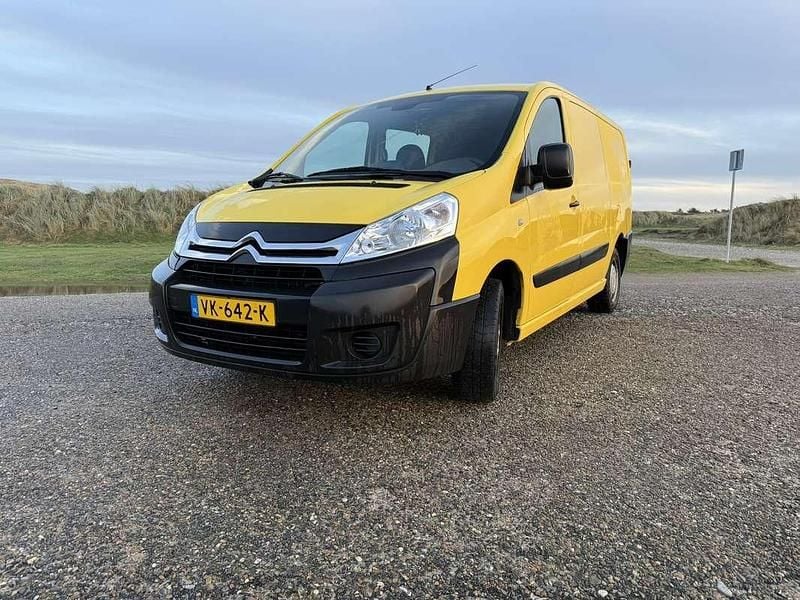 Geel Occasion 2014 Citroën Jumpy MPV | € 5.299 (Eerlijke prijs) - Afbeelding 1/4