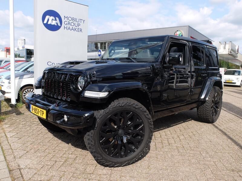 Zwart Gebruikt 2022 Jeep Wrangler Unlimited Rubicon SUV | € 99.900 - Afbeelding 1/4