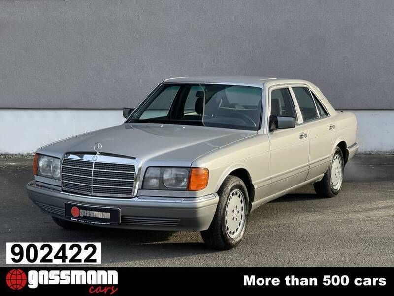 Zilversilber Gebruikt 1986 Mercedes 300 SE Sedan | € 9.900 - Afbeelding 1/4