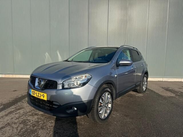 Grijs Gebruikt 2010 Nissan Qashqai SUV | € 4.749 (Eerlijke prijs) - Afbeelding 1/4