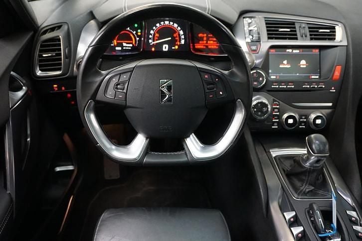 Occasion DS Automobiles DS5 Business 150 PK (110 kW) 2015 Zwart Hatchback