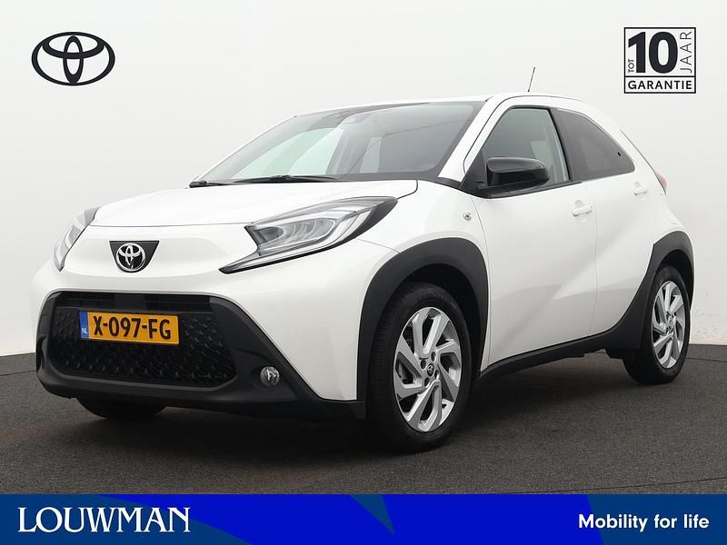 Wit Gebruikt 2023 Toyota Aygo X Edition SUV | € 17.700 - Afbeelding 1/4