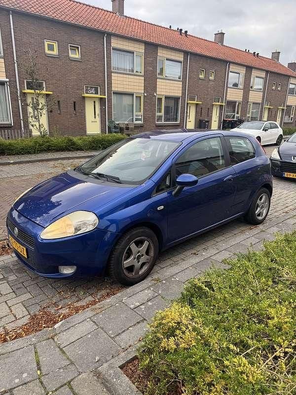 Occasion Fiat Punto Dynamic 77 PK (56 kW) 2007 Blauw Hatchback