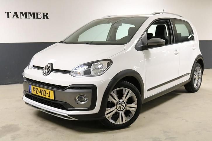 Wit Gebruikt 2017 VW cross up! Hatchback | € 11.950 (Eerlijke prijs) - Afbeelding 1/4
