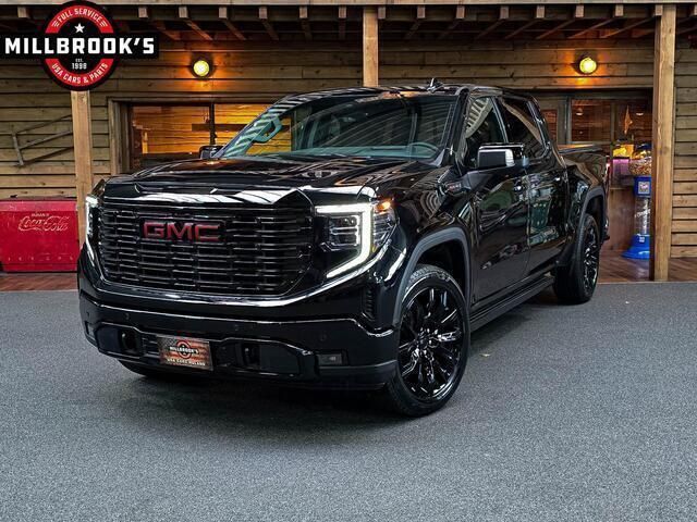 Zwart Nieuw 2024 GMC Sierra Van | € 94.950 - Afbeelding 1/4