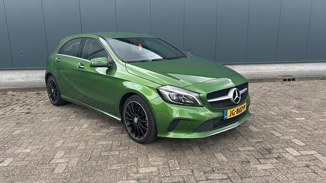 Groen Gebruikt 2016 Mercedes A250 Ambition Hatchback | € 14.950 (Super prijs) - Afbeelding 1/4