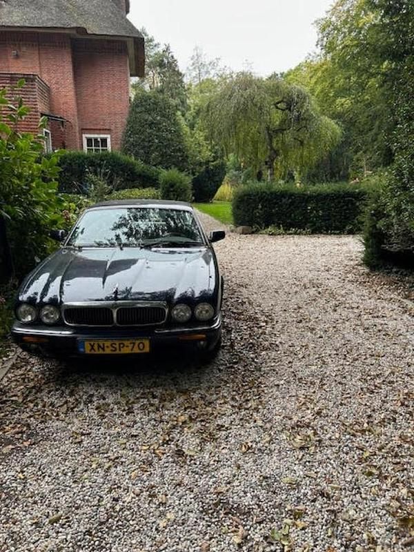 Gebruikt 1999 Jaguar XJ Executive Sedan | € 2.900 - Afbeelding 1/4