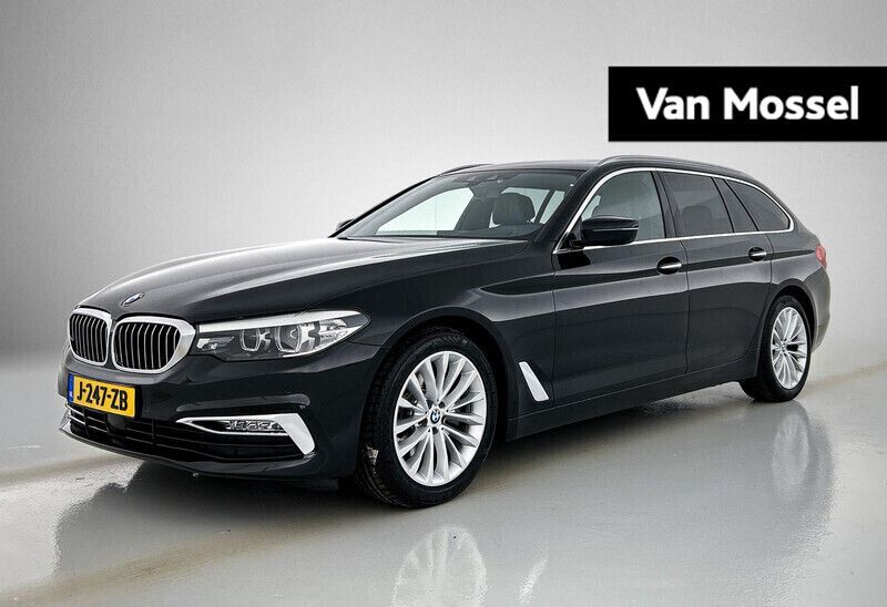 Zwart Gebruikt 2018 BMW 520 Executive Stationwagen | € 25.900 (Eerlijke prijs) - Afbeelding 1/4