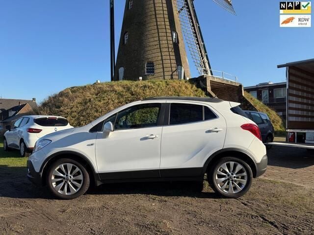 Wit Gebruikt 2015 Opel Mokka Cosmo SUV | € 8.400 (Eerlijke prijs) - Afbeelding 1/4