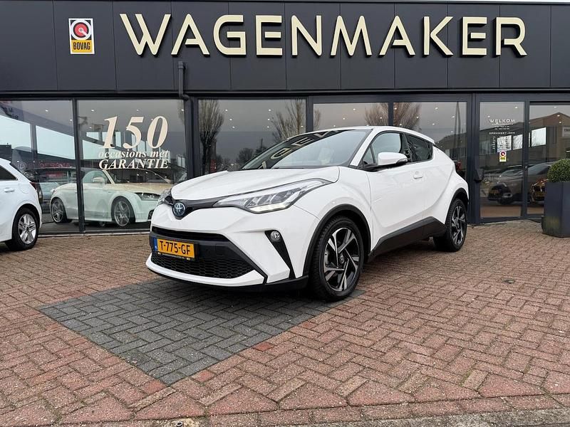 Wit Occasion 2023 Toyota C-HR SUV | € 23.950 (Goede deal) - Afbeelding 1/4