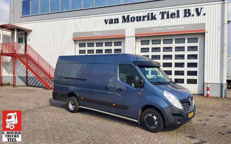 Blauw Gebruikt 2017 Renault Master Van | € 12.900 (Goede deal) - Afbeelding 1/4