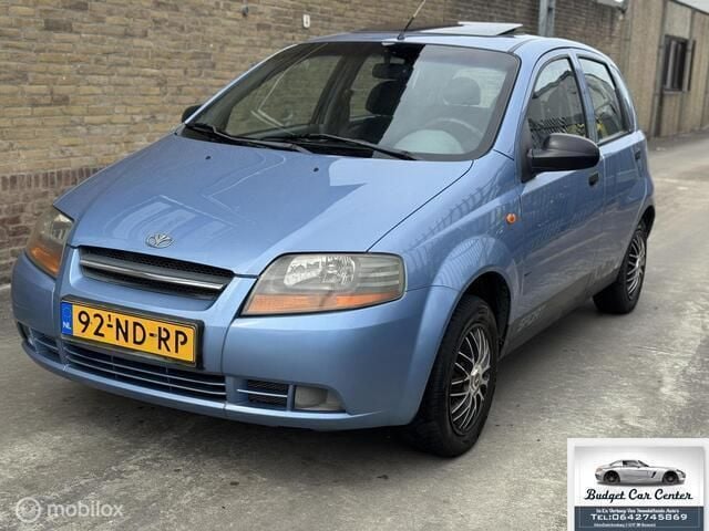 Blauw Gebruikt 2003 Chevrolet Kalos Hatchback | € 995 (Eerlijke prijs) - Afbeelding 1/4
