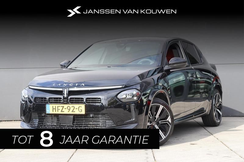 Zwart Gebruikt 2025 Lancia Ypsilon Hatchback | € 30.395 - Afbeelding 1/4
