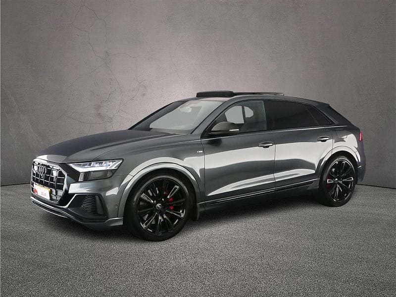 Grijs Gebruikt 2023 Audi Q8 Competition SUV | € 87.900 (Eerlijke prijs) - Afbeelding 1/4