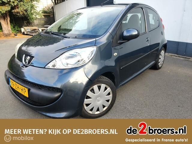 Grijs Gebruikt 2008 Peugeot 107 Hatchback | € 1.200 (Goede deal) - Afbeelding 1/4