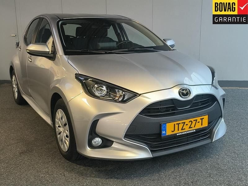 Grijs Occasion 2026 Mazda 2 Prime-Line Hatchback | € 19.950 (Super prijs) - Afbeelding 1/4