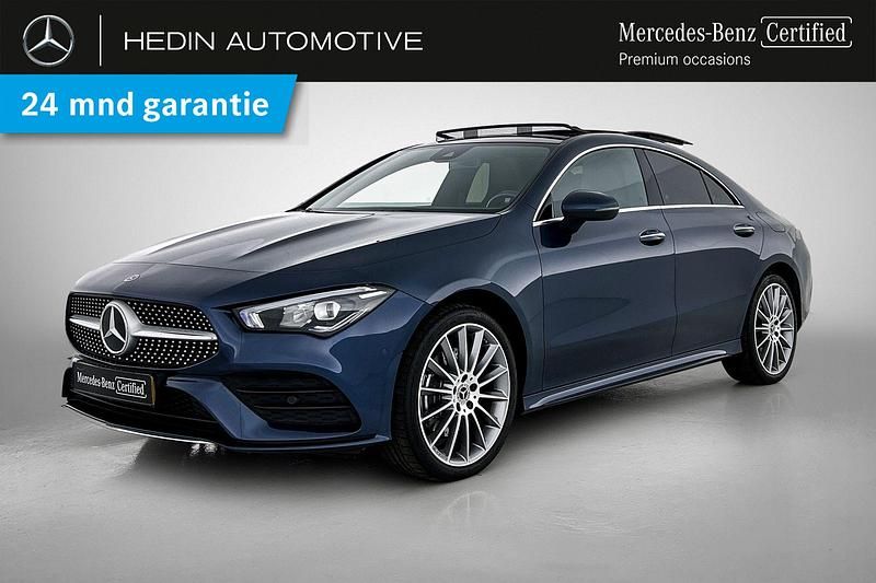 Blauw Gebruikt 2023 Mercedes CLA250e AMG line Sedan | € 41.900 (Iets duurder) - Afbeelding 1/4