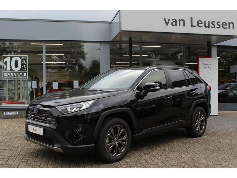 Zwart Gebruikt 2025 Toyota RAV4 Style SUV | € 43.400 (Super prijs) - Afbeelding 1/4