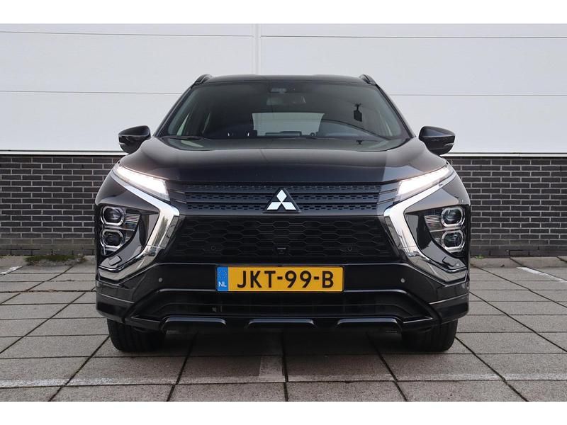 Occasion Mitsubishi Eclipse Cross Intense+ 188 PK (138 kW) 2023 Zwart SUV