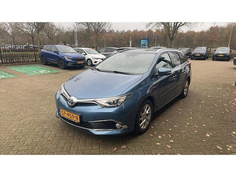Blauw Gebruikt 2015 Toyota Auris Touring Sports Stationwagen | € 15.945 (Eerlijke prijs) - Afbeelding 1/3