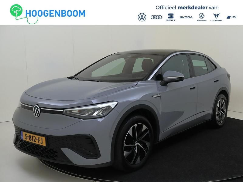 Grijs Gebruikt 2022 VW ID.5 Pro SUV | € 29.950 (Eerlijke prijs) - Afbeelding 1/4