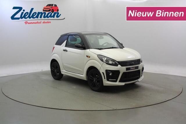 Wit Gebruikt 2023 Ligier JS50 Hatchback | € 12.845 (Eerlijke prijs) - Afbeelding 1/4