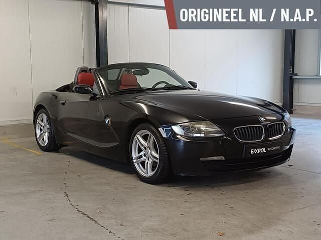 Zwart (metallic) Occasion 2007 BMW Z4 Executive Cabriolet | € 9.950 (Eerlijke prijs) - Afbeelding 1/3