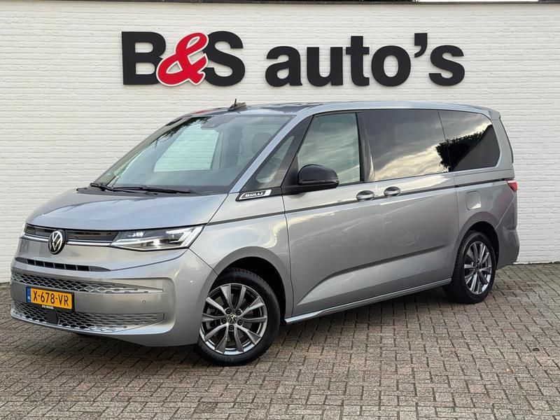 Grijs Gebruikt 2024 VW Multivan Style Van | € 49.900 - Afbeelding 1/4