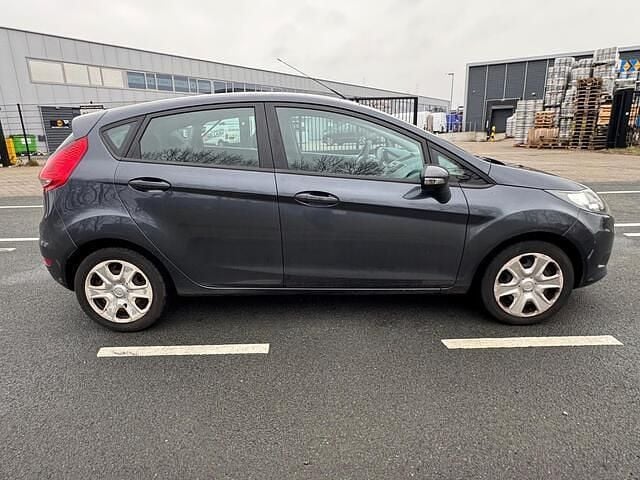 Occasion Ford Fiesta Limited 60 PK (44 kW) 2010 Grijs Hatchback