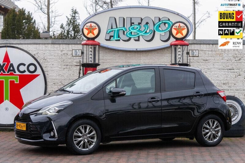 Zwart Gebruikt 2019 Toyota Yaris Hybrid Hatchback | € 16.450 (Eerlijke prijs) - Afbeelding 1/4