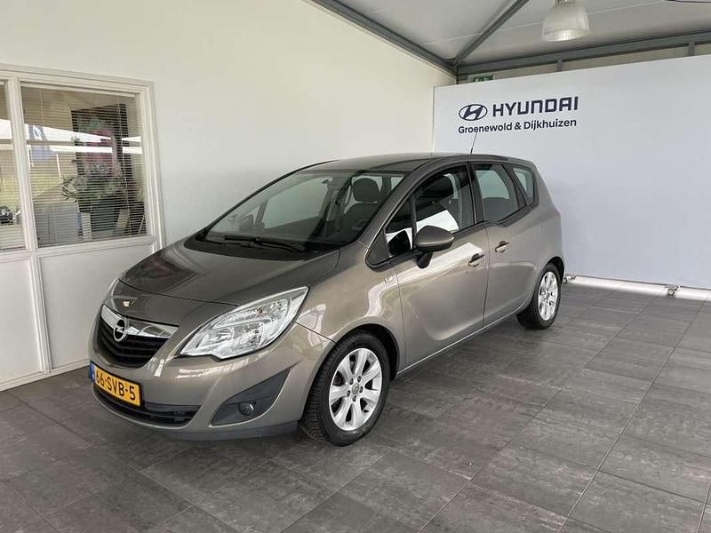Bruin Gebruikt 2011 Opel Meriva Cosmo MPV | € 5.950 (Iets duurder) - Afbeelding 1/4