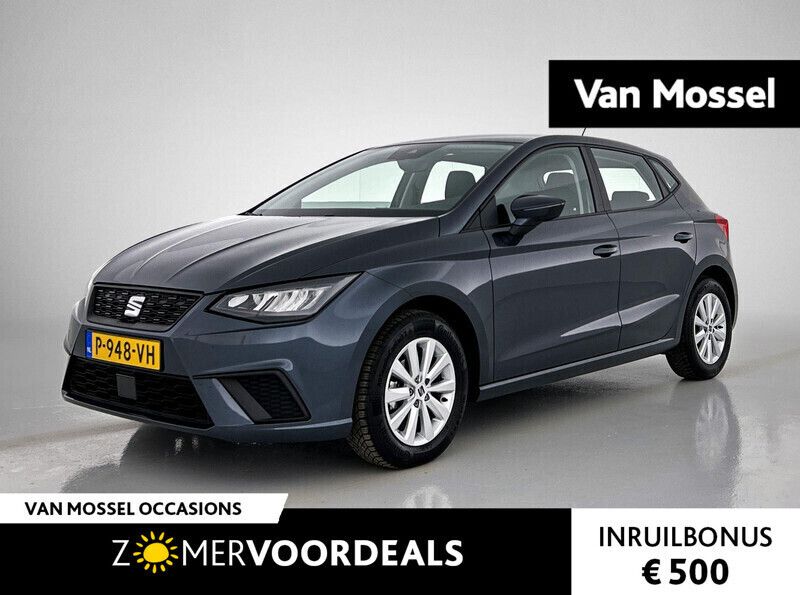 Grijs Gebruikt 2022 Seat Ibiza Style Hatchback | € 16.900 (Iets duurder) - Afbeelding 1/4