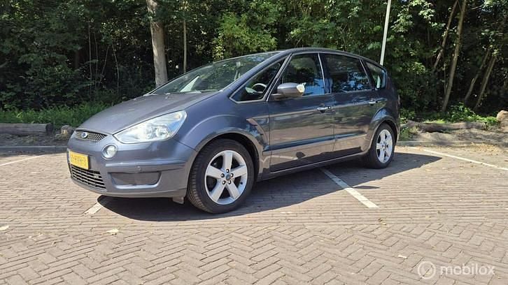 Gebruikt 2009 Ford S-MAX S | € 4.250 (Eerlijke prijs) - Afbeelding 1/4