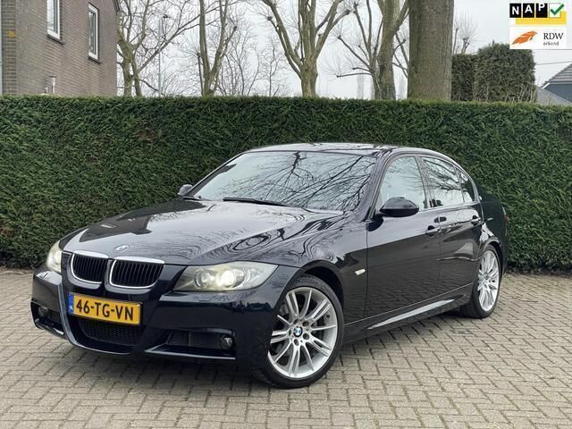 Zwart Gebruikt 2006 BMW 320 Basis Sedan | € 9.999 - Afbeelding 1/4