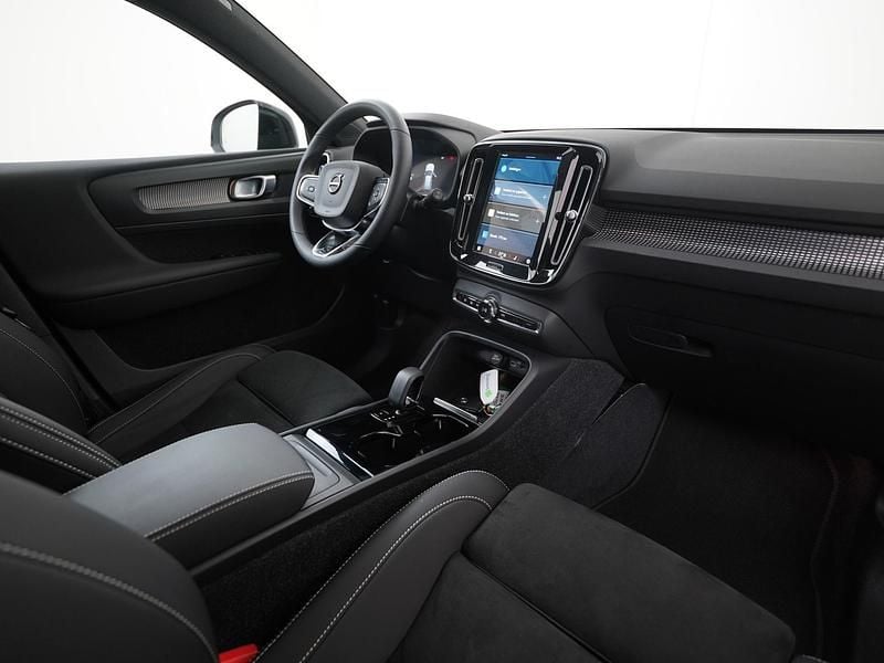 Occasion Volvo XC40 Plus 11 kW (15 PK) 2022 Grijs SUV