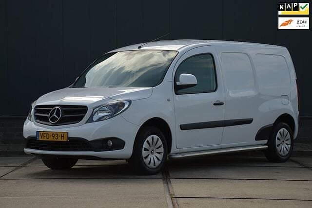 Wit Gebruikt 2020 Mercedes Citan 109 Van | € 10.750 (Eerlijke prijs) - Afbeelding 1/4