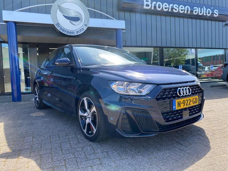 Blauw Gebruikt 2020 Audi A1 Sportback Hatchback | € 24.950 (Eerlijke prijs) - Afbeelding 1/4