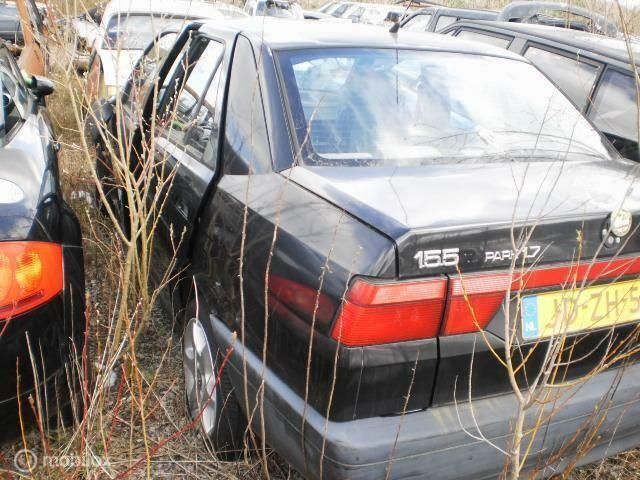 Occasion Alfa Romeo 155 116 PK (85 kW) 1994 Zwart Sedan