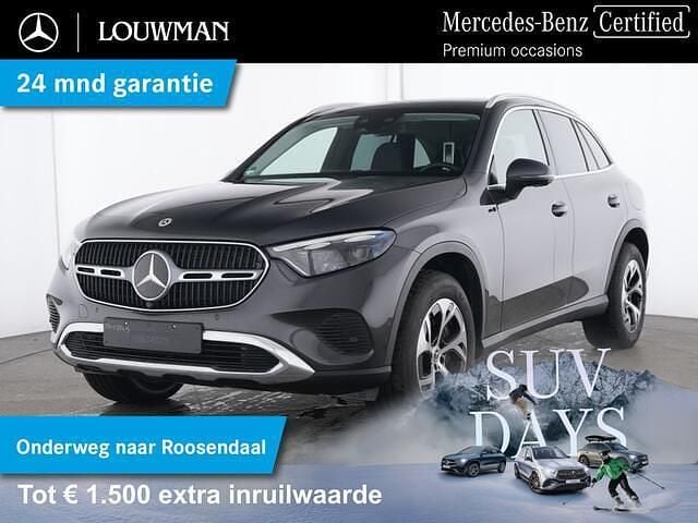 Donker 831 grafietgrijs metallic Gebruikt 2024 Mercedes GLC300 SUV | € 61.750 (Eerlijke prijs) - Afbeelding 1/4