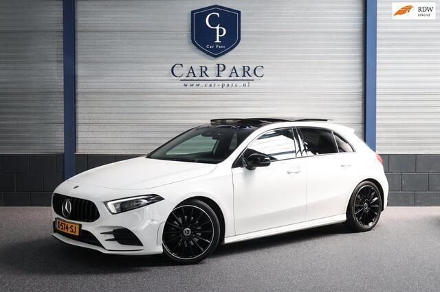 Wit Gebruikt 2019 Mercedes A200 AMG line Hatchback | € 24.995 (Iets duurder) - Afbeelding 1/4