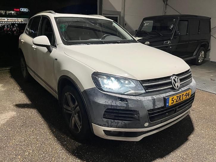 Gebruikt 2012 VW Touareg SUV | € 8.950 (Eerlijke prijs) - Afbeelding 1/4